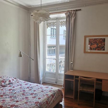 Bel Appartement Charme Ancien Dans Quartier Anime Grenoble Eksteriør billede