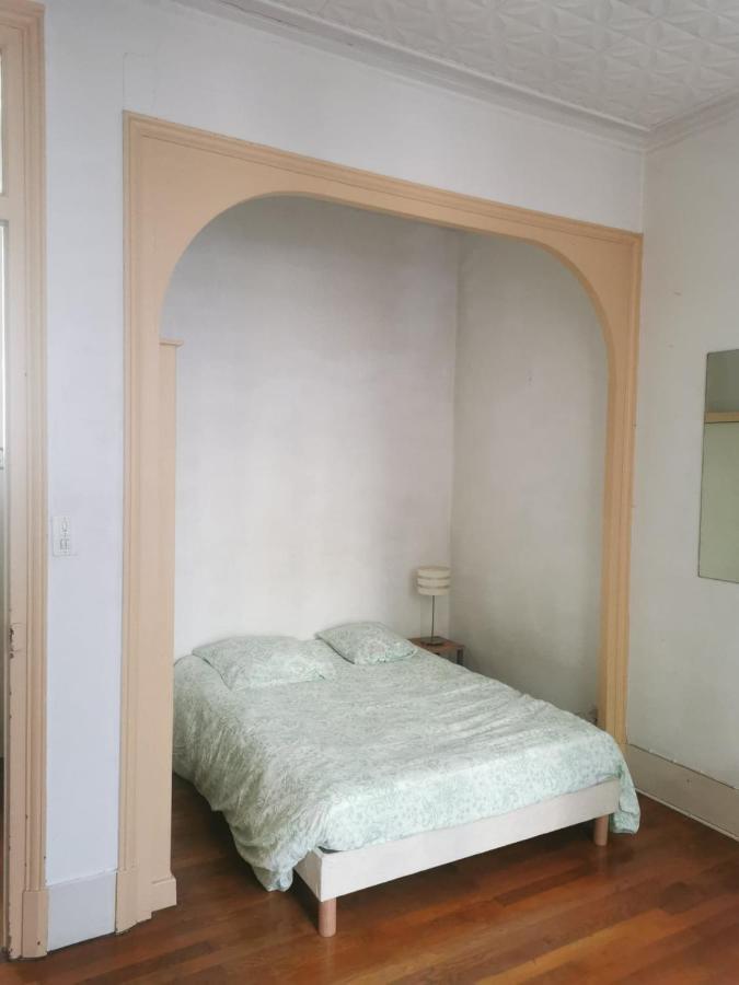 Bel Appartement Charme Ancien Dans Quartier Anime Grenoble Eksteriør billede