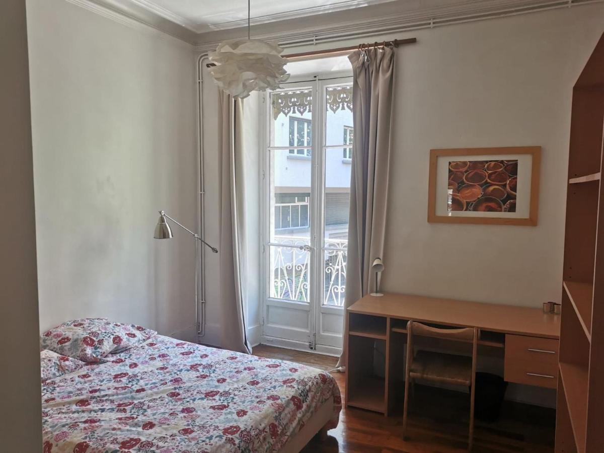 Bel Appartement Charme Ancien Dans Quartier Anime Grenoble Eksteriør billede